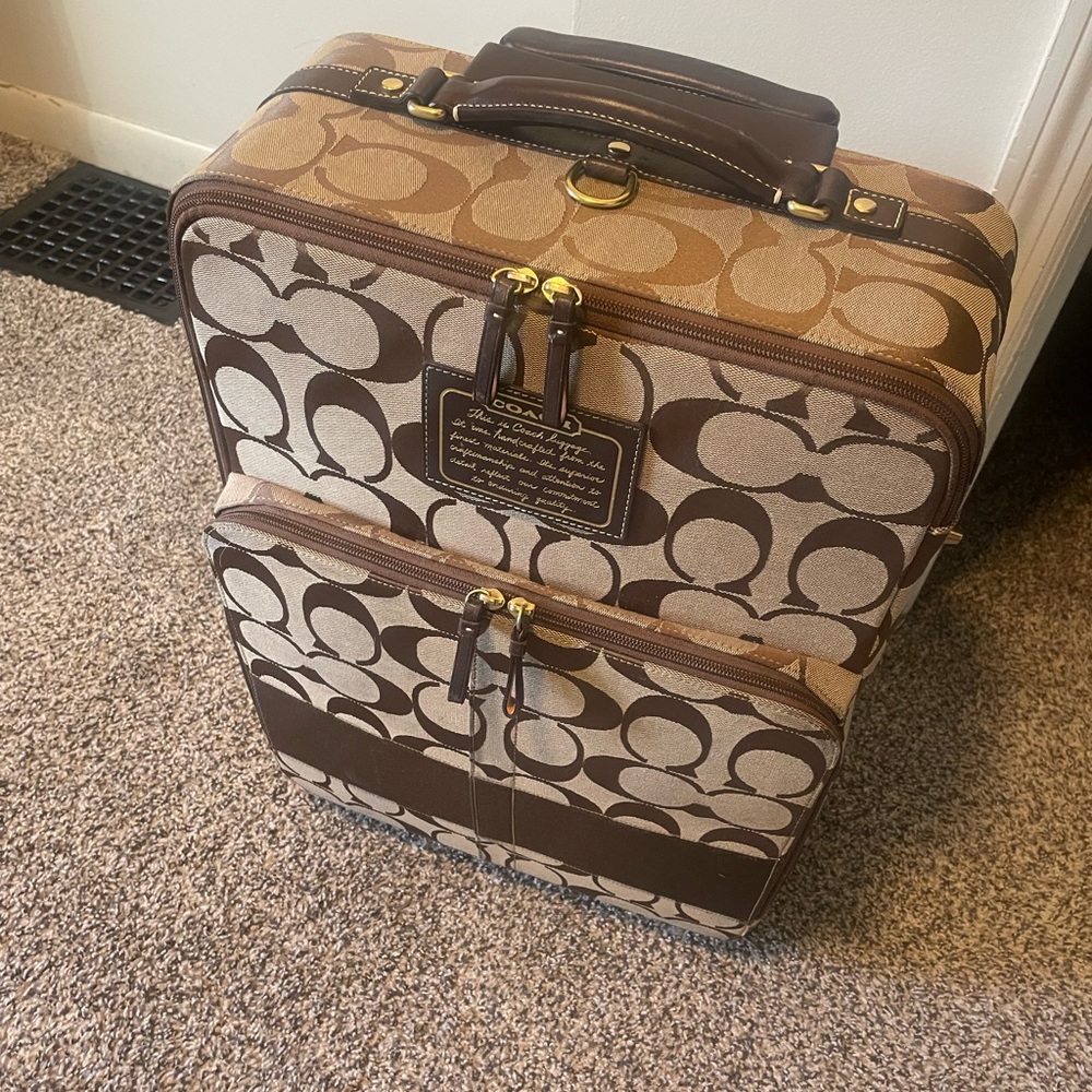 Authentic Coach Signature Luggage